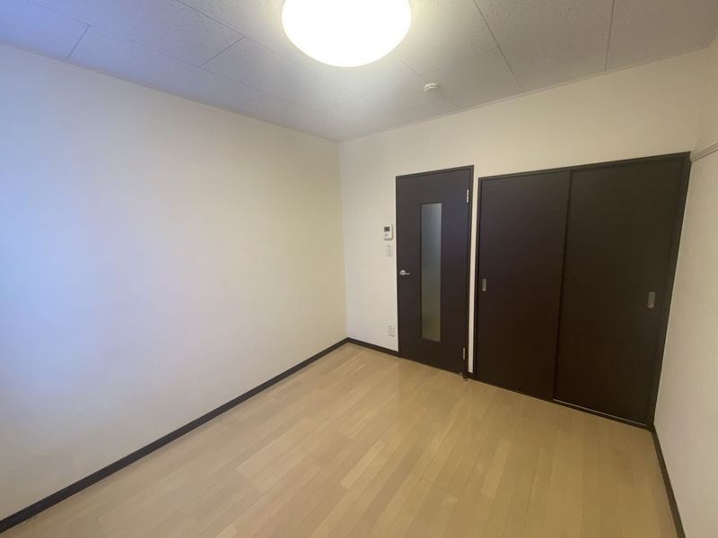 レオネクスト池場 居間