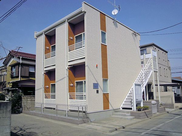 Bên ngoài LEONEXT Chiara