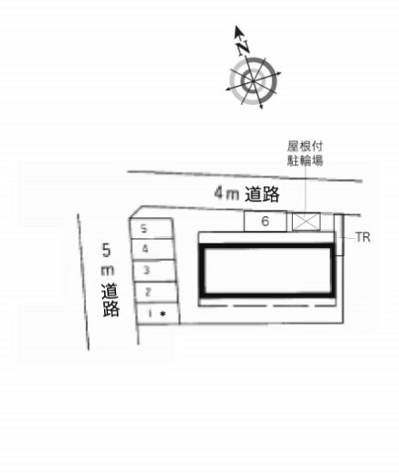 レオパレスフォレスト中井 駐車場