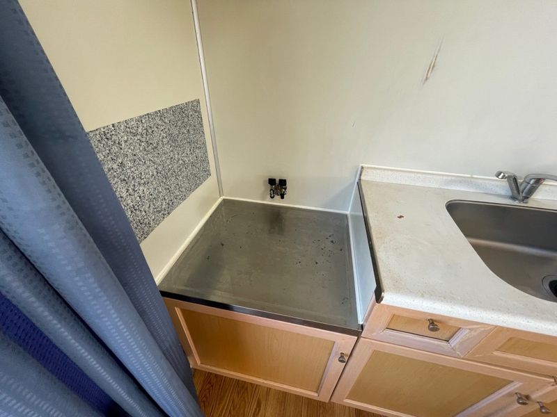 レオパレスフローラルパレスＡ キッチン