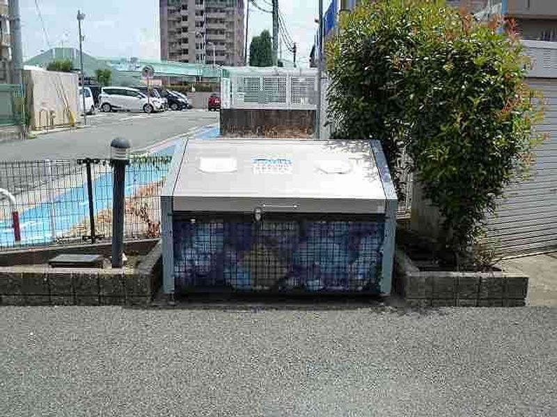 レオパレス保田窪壱番館 共用部分