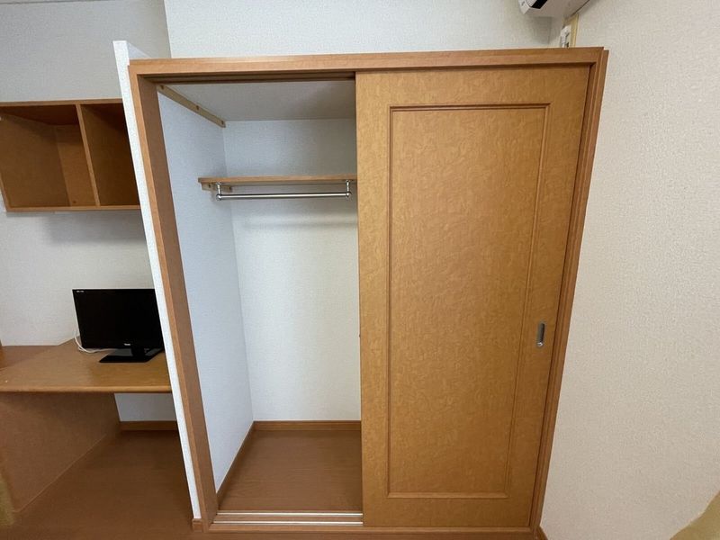 レオパレス柳原　Ⅱ 収納