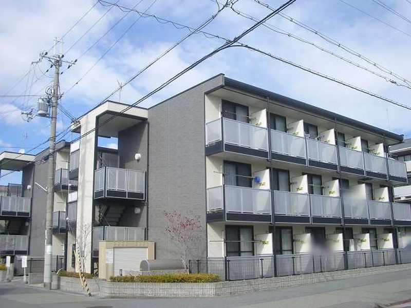 レオパレスＩｎｔｅｒｉｓｔａ バルコニー