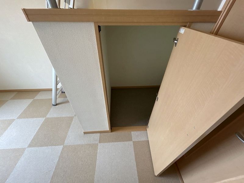 leopalace Althea Nisshin Storage