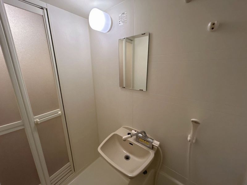 leopalace sakura II Bồn rửa mặt