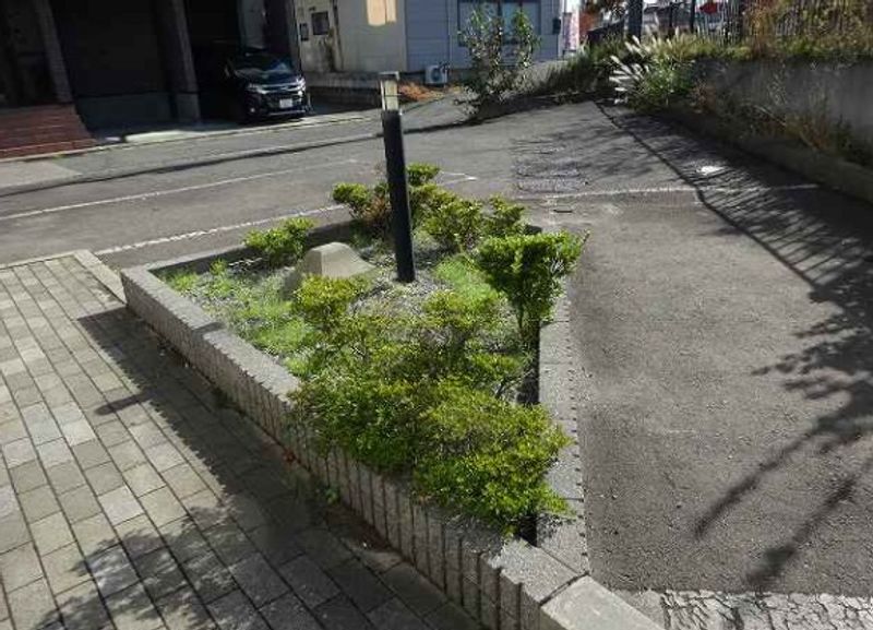 レオパレス旭水 庭