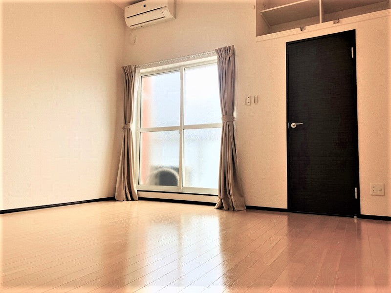 LEONEXT Bonnard Demire Living room