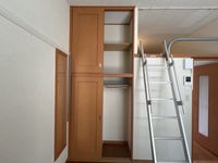 レオパレスコスモス 収納