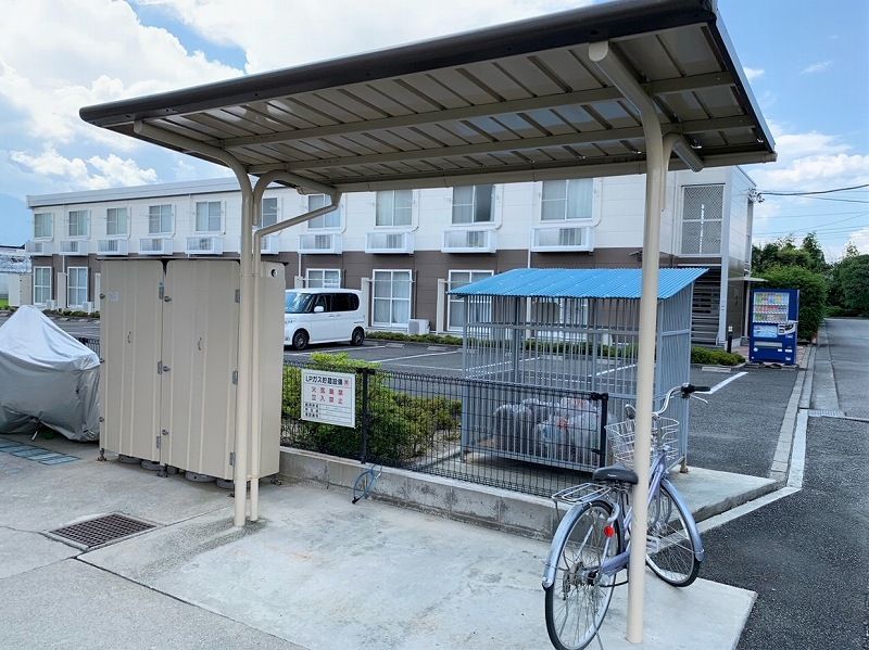 レオパレス八幡 共用部分