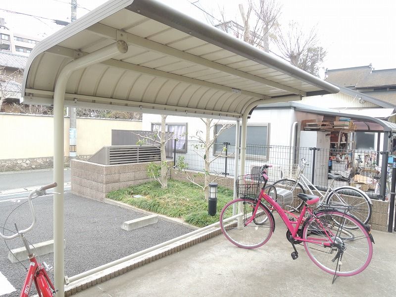 レオパレスリベェール 共用部分