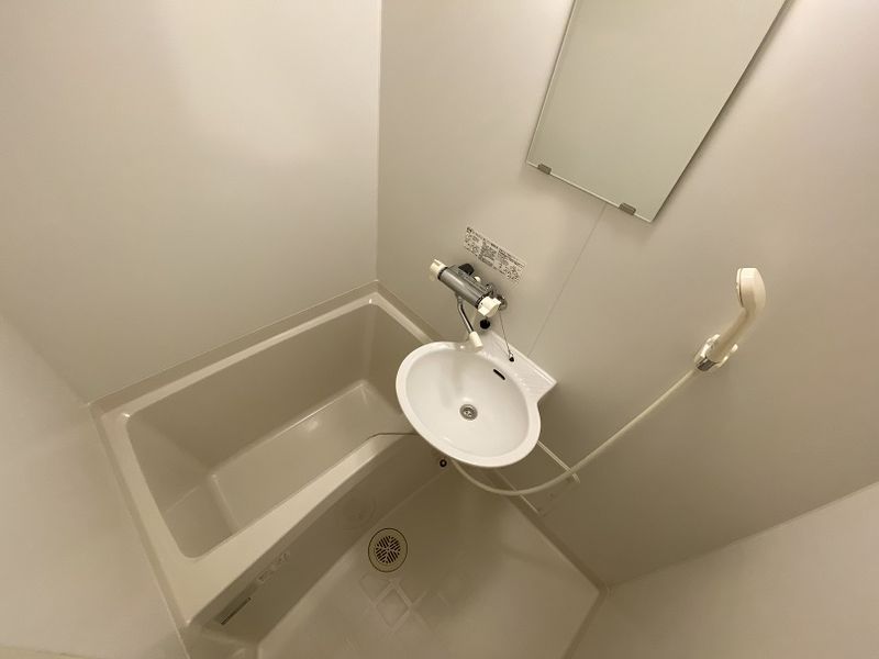 レオパレスブルューテブルューテ 風呂
