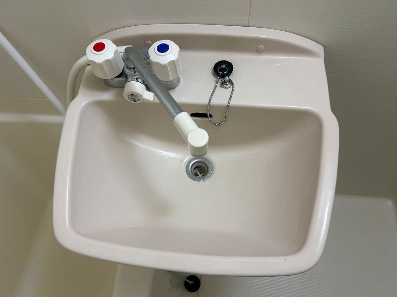 レオパレススプリング 洗面台