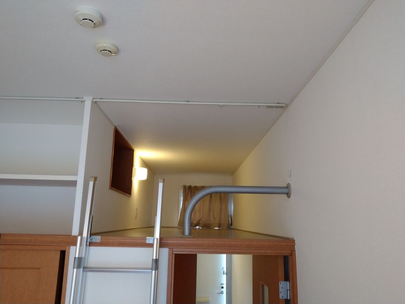 レオパレスオアシス 収納