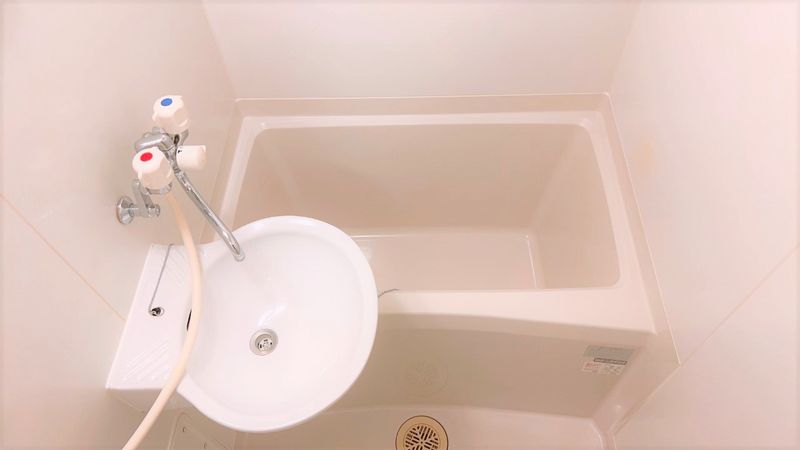 レオパレス道意１号 風呂