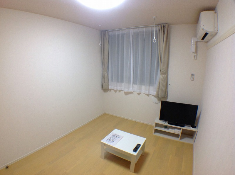 クレイノ西調布 居間
