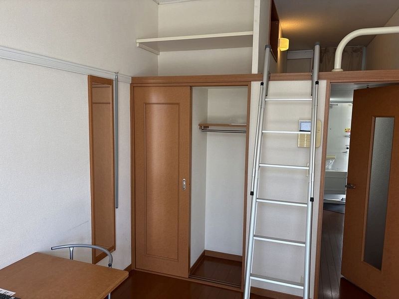 レオパレス中宗岡 収納