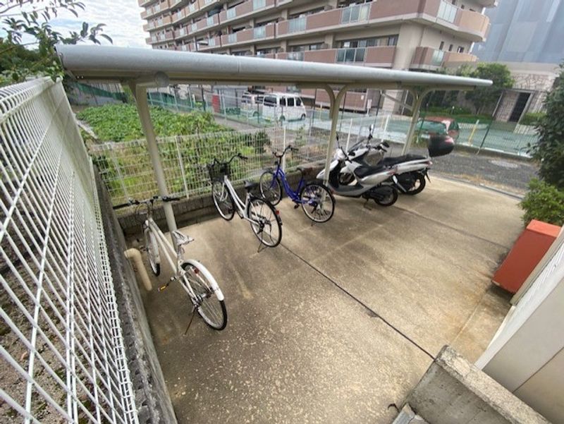 レオパレス清和 共用部分