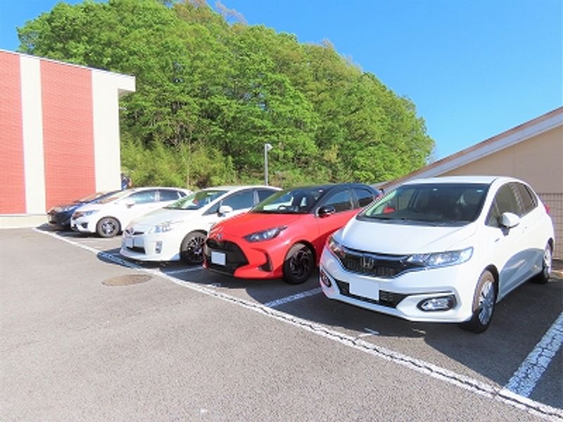 レオネクストオレンジヒルズ 駐車場