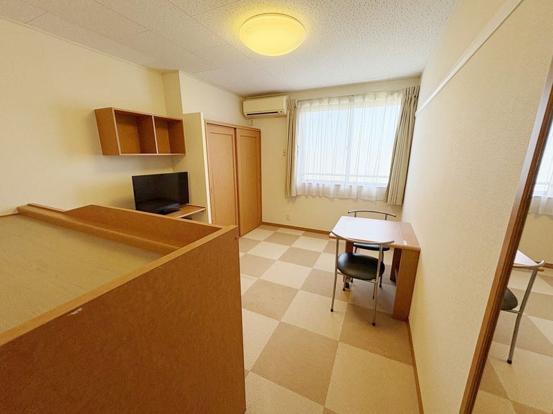 レオパレスソルテリア　Ⅱ 居間