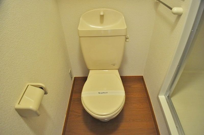 レオパレスアーク　Ｍ　Ｉ トイレ
