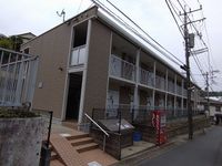 レオパレス三田 外観