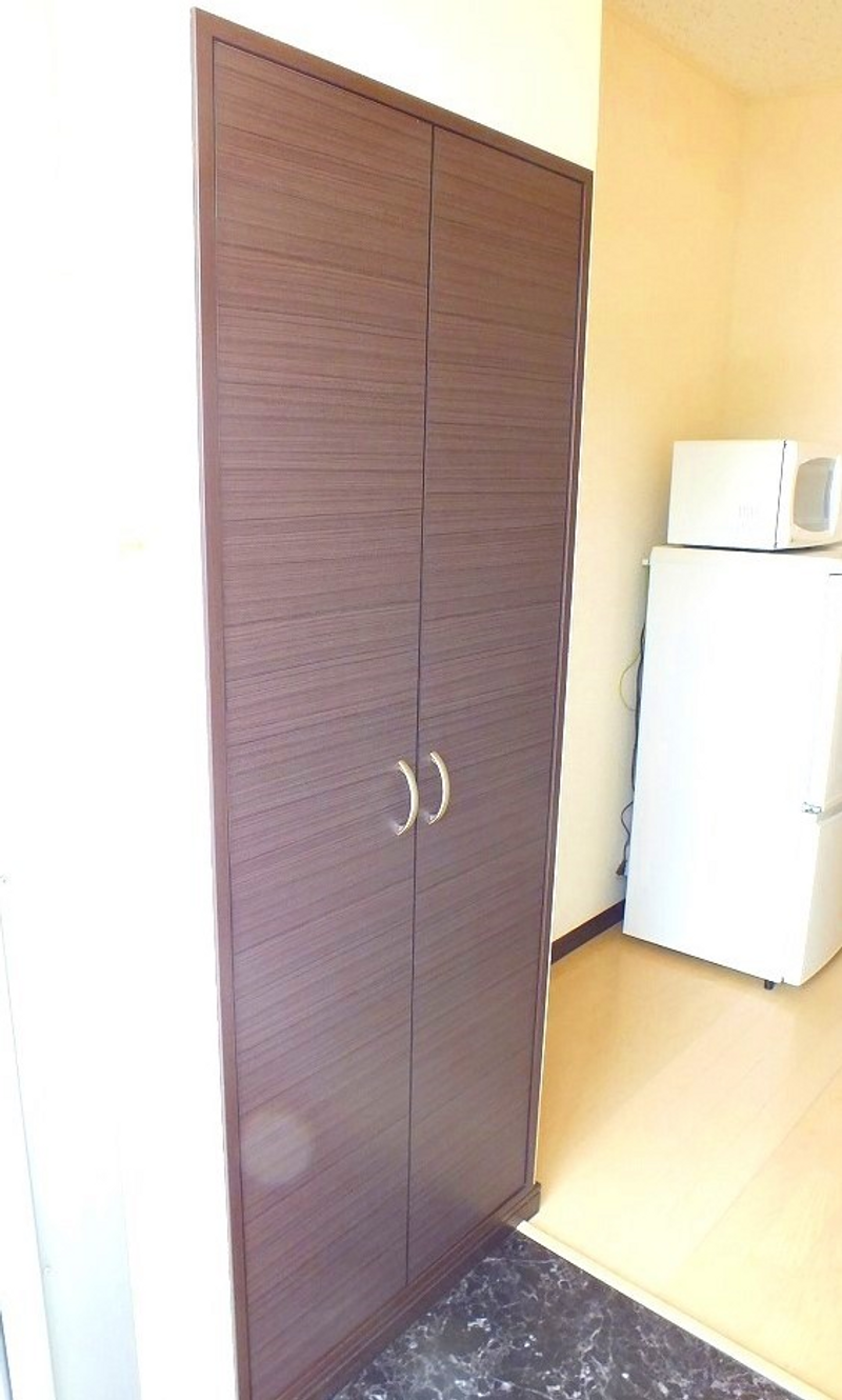 LEONEXT Hamano Ekimae 玄关