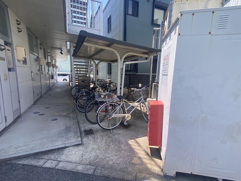 レオパレス大坪 共用部分