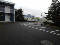 レオパレスウィン 駐車場