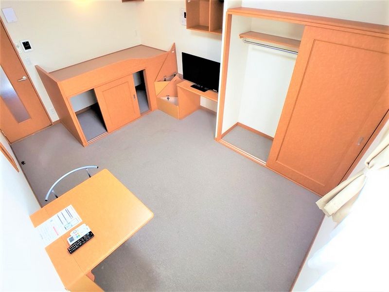 レオパレス紀北なかじま 居間