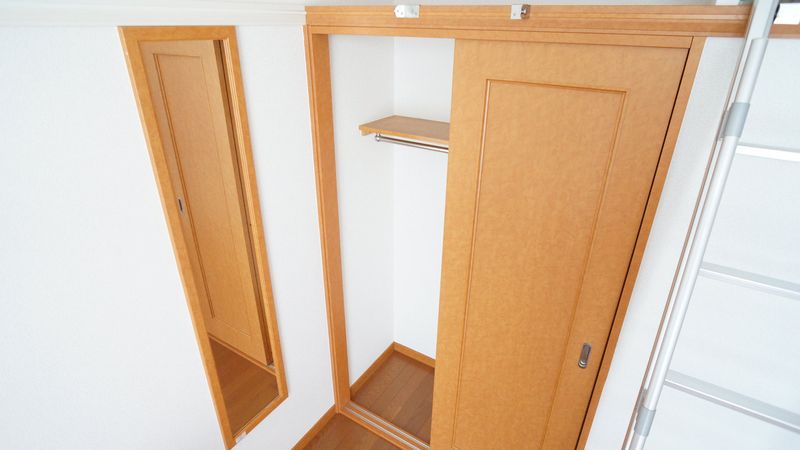 レオパレスエアル 収納