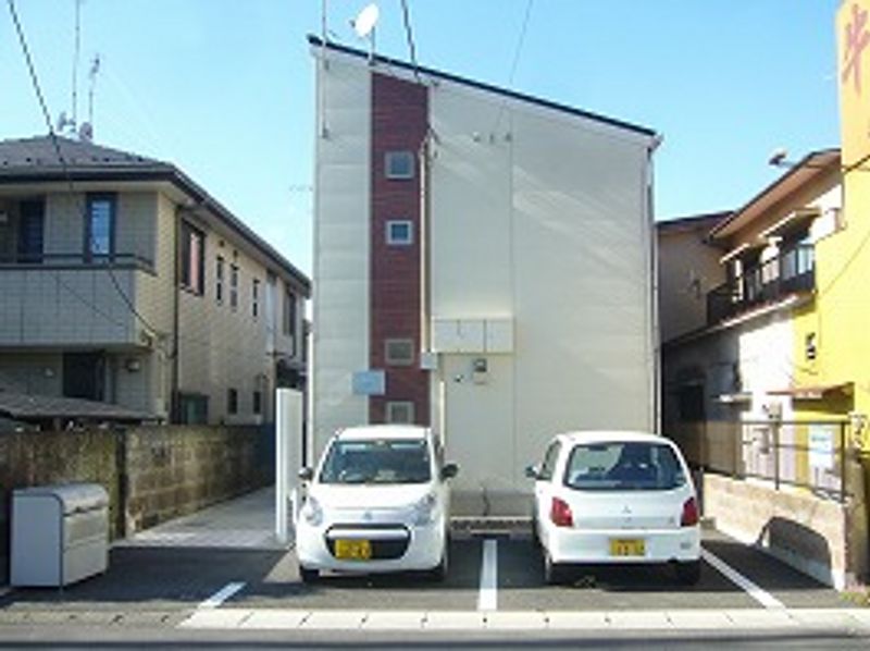 レオネクストユリ 駐車場