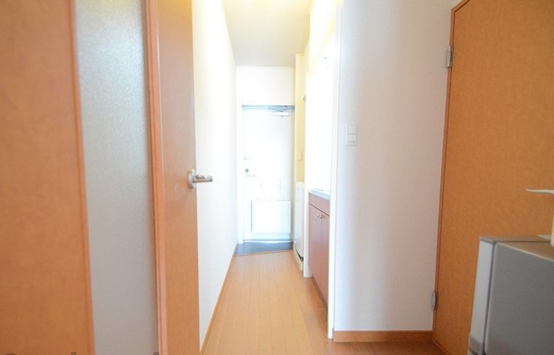 レオパレス紺屋町 ロビー