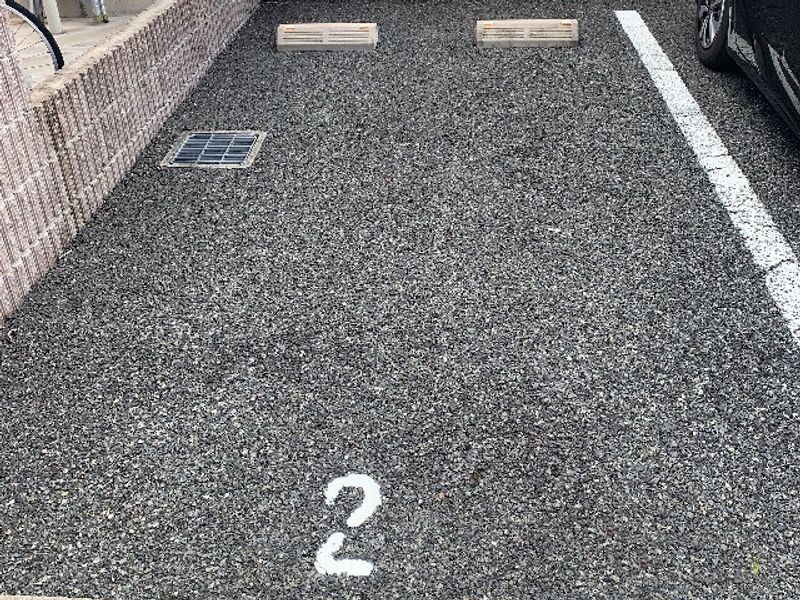 レオパレス琴の浦 駐車場