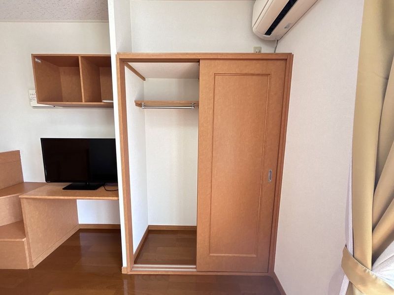 レオパレス向日葵 収納