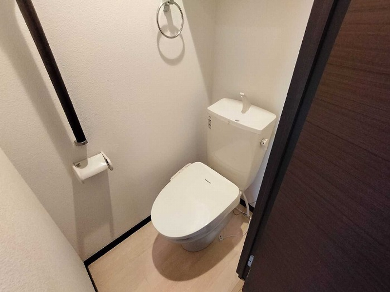 LEONEXT Prendre Tamagawa Toilet