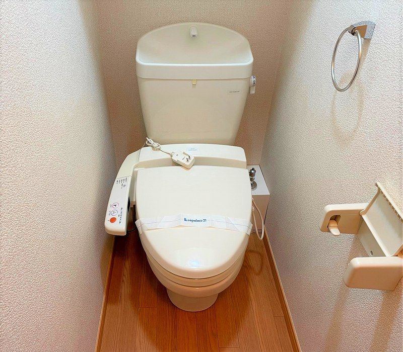 レオパレスシティーＤ トイレ