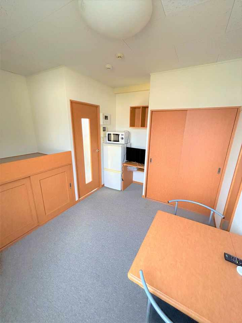 leopalace Amity Living room