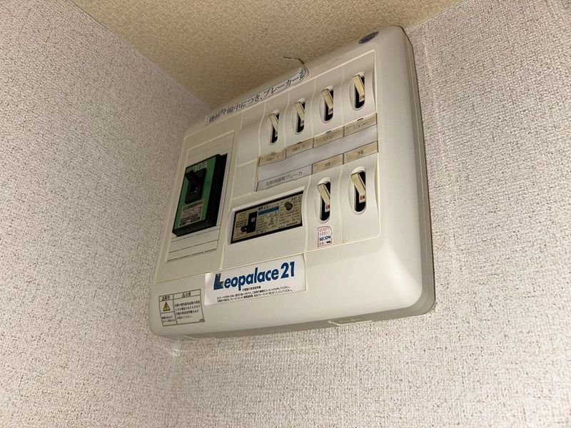 レオパレスアドミラブールワタル セキュリティ