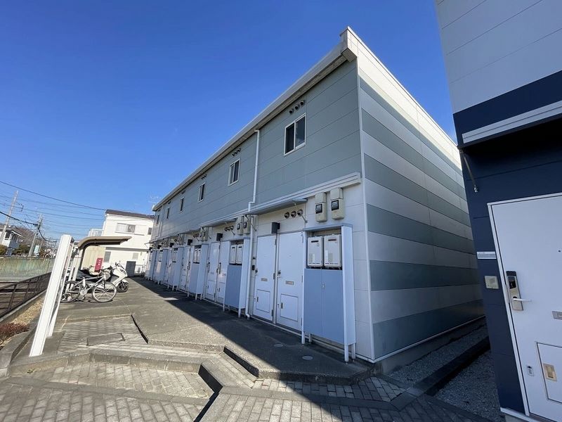 レオパレスグリーンハイツ３号館 外観