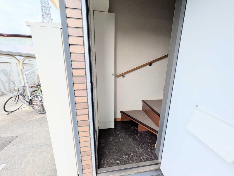 leopalace Seastory Entrance