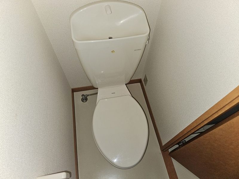レオパレス南の風　Ⅱ トイレ