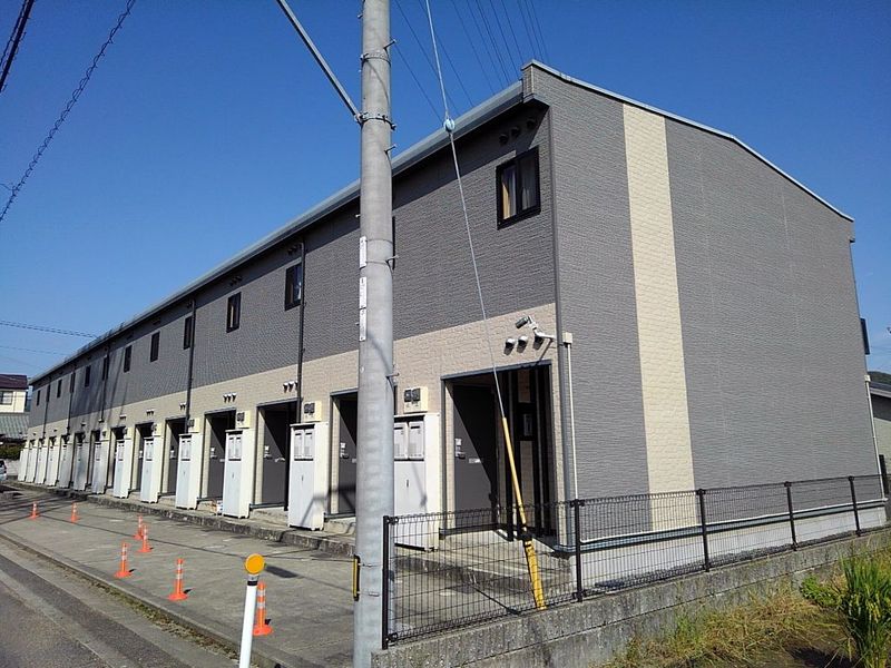 レオパレスソレアード国分寺 外観