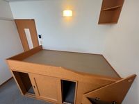 レオパレス高原 寝室