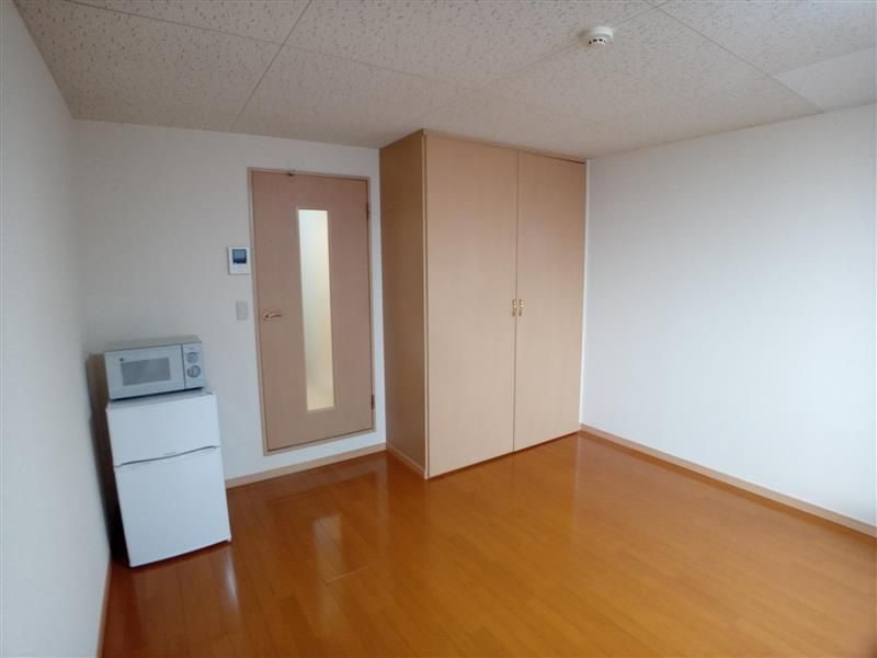 レオパレス三秀Ｂ 居間