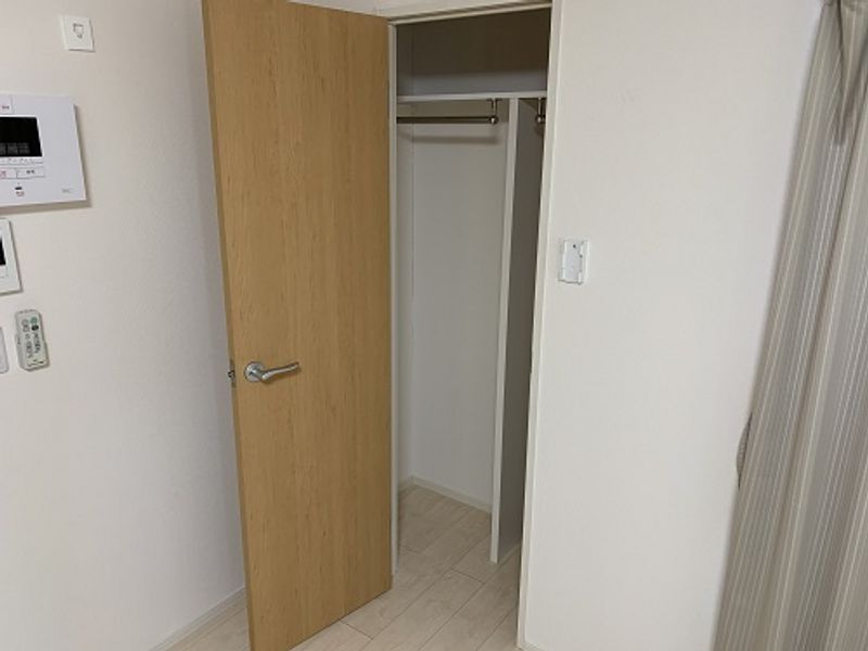 クレイノ中野 収納