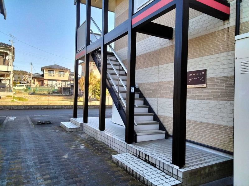 leopalace Courage Shimo Fukumoto Lối vào