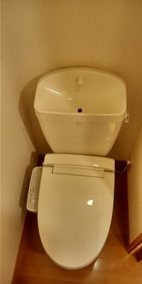 レオパレスＮＡＧＡＭＡＴＩ トイレ