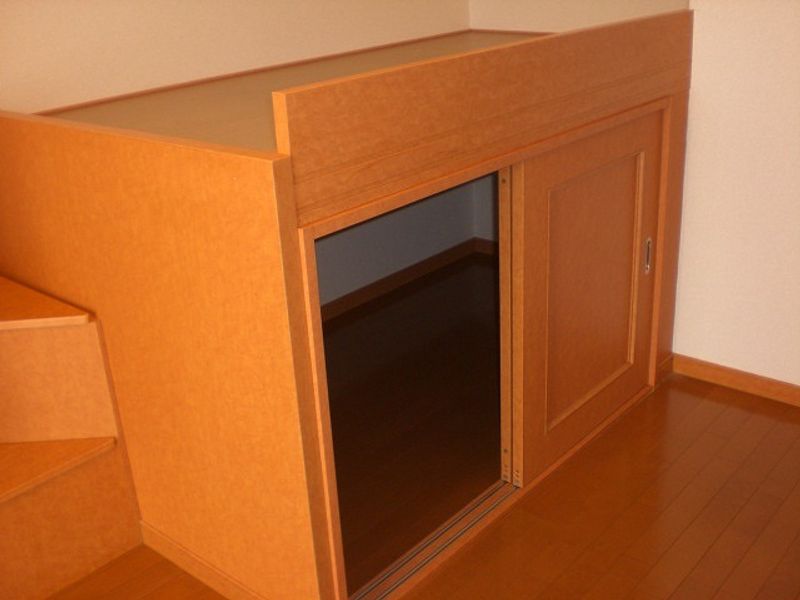 レオパレスエスポワール 収納