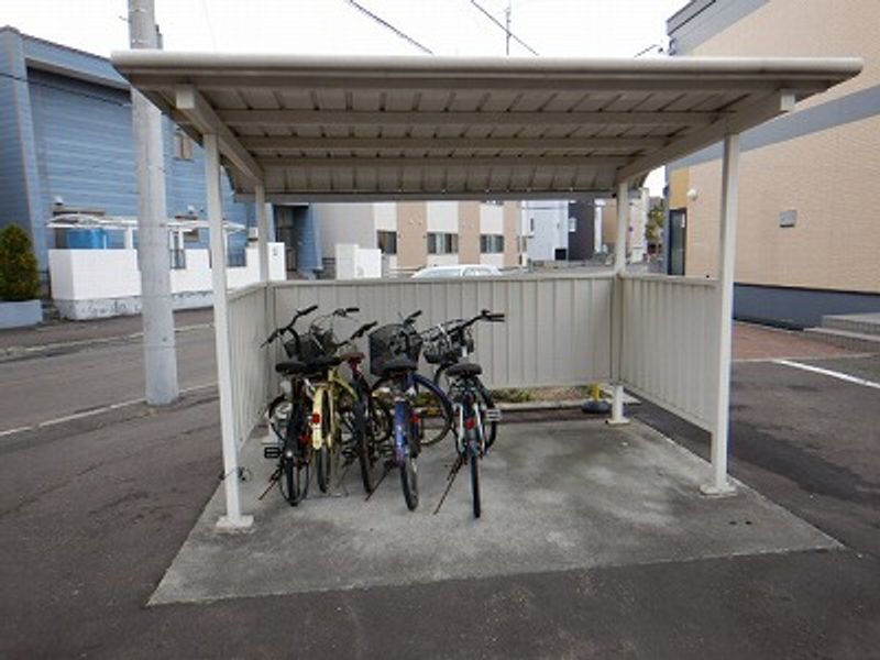 レオパレスサン　インレットⅡ 共用部分