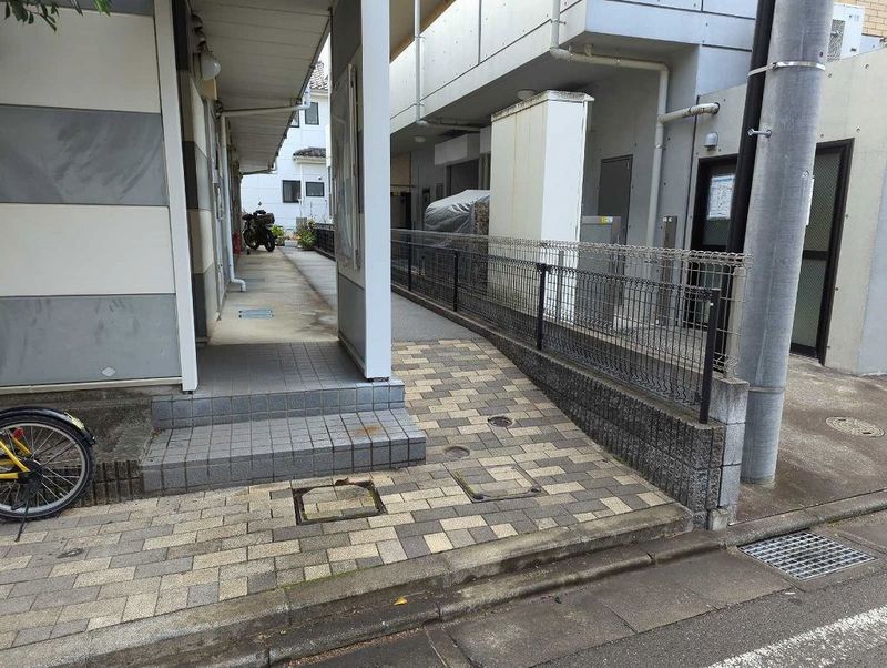 レオパレスＤｕｅ　Ｆｕｄａ エントランス
